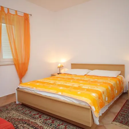 Διαμέρισμα With A Parking Space - 6321 *